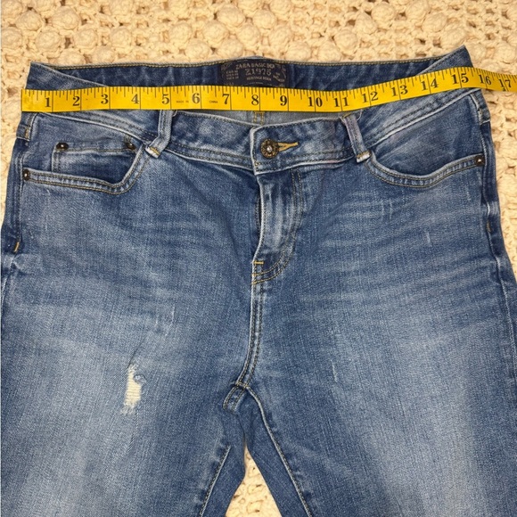 Zara Women's Blue Distressed Jeans.            #24 - Picture 5 of 13